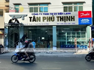 bảng hiệu alu chữ inox nổi cao cấp cho showroom điện lạnh quận 5