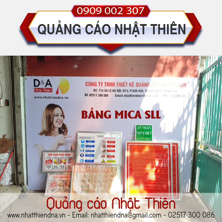 làm bảng mica