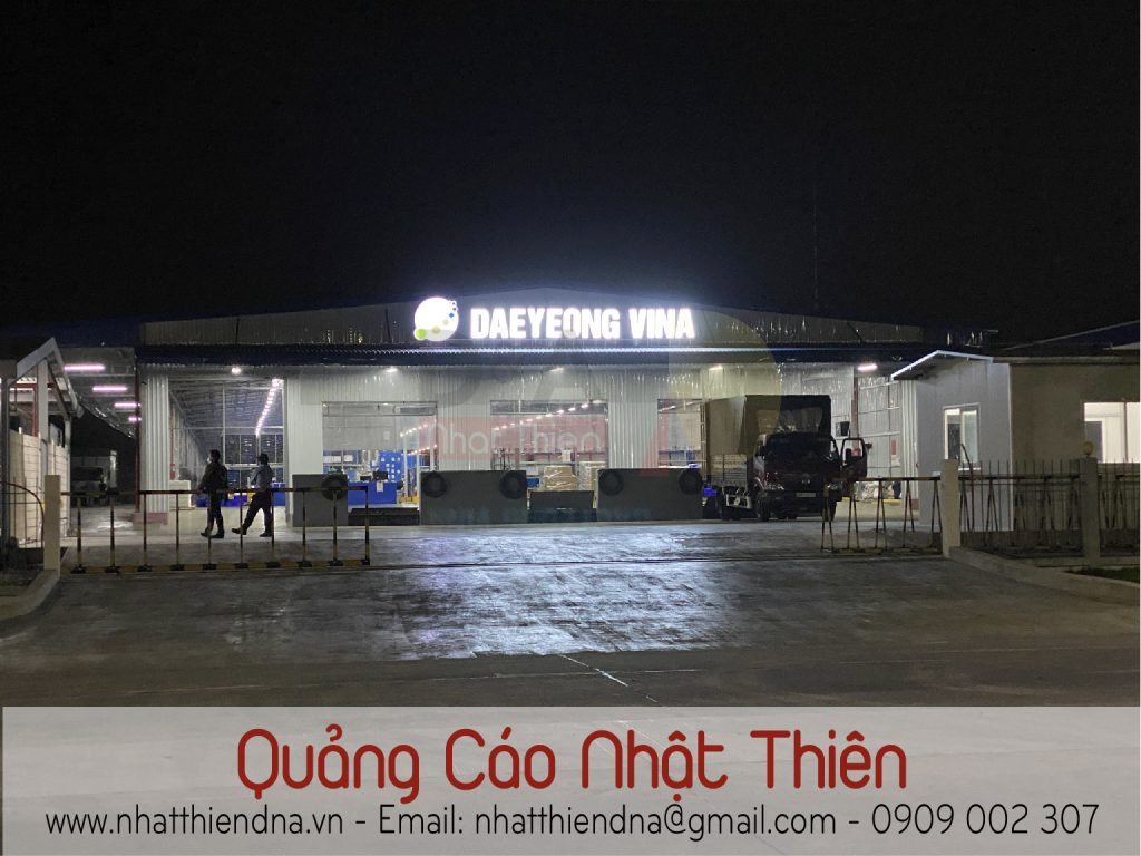 Làm bảng tên công ty chữ mica Làm bảng tên công ty chữ mica có đèn